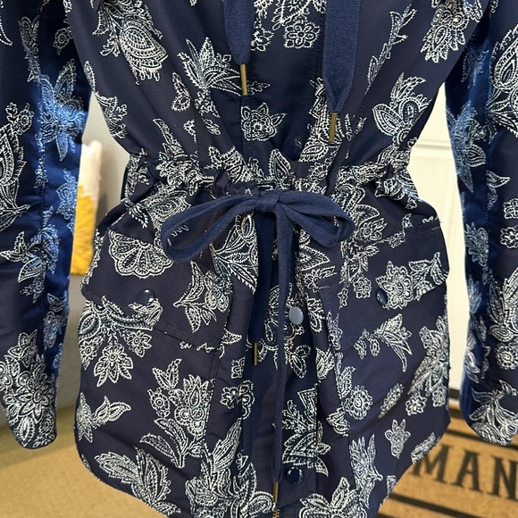 RAINCOAT ☔️ CUTEST ONE AROUND! HEI HEI Navy & White Print Raincoat - Picture 4 of 15